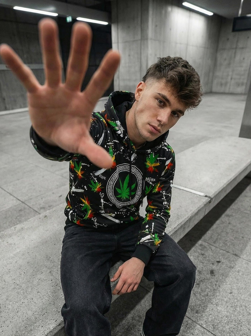 Vīriešu džemperis ar kapuci melns OZONEE O/B269Z