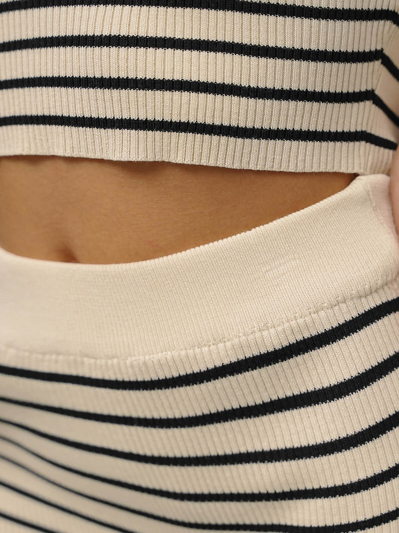 Sieviešu komplekts smilšu/melns - tops un svārki OZONEE O/CH5801