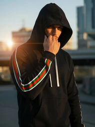 Vīriešu džemperis ar kapuci melna OZONEE JS/8B1731/3